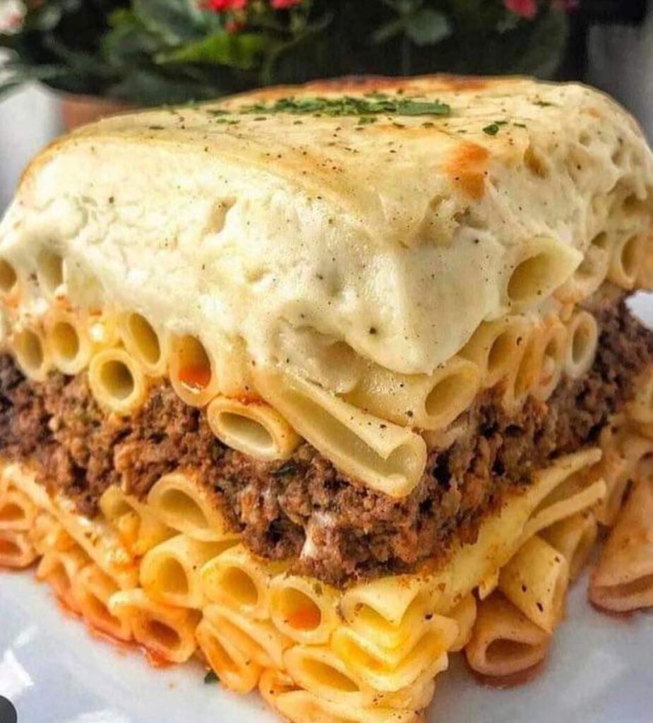 0306B921 491E 4874 B8FC 7DFE542D7B72 925x1024