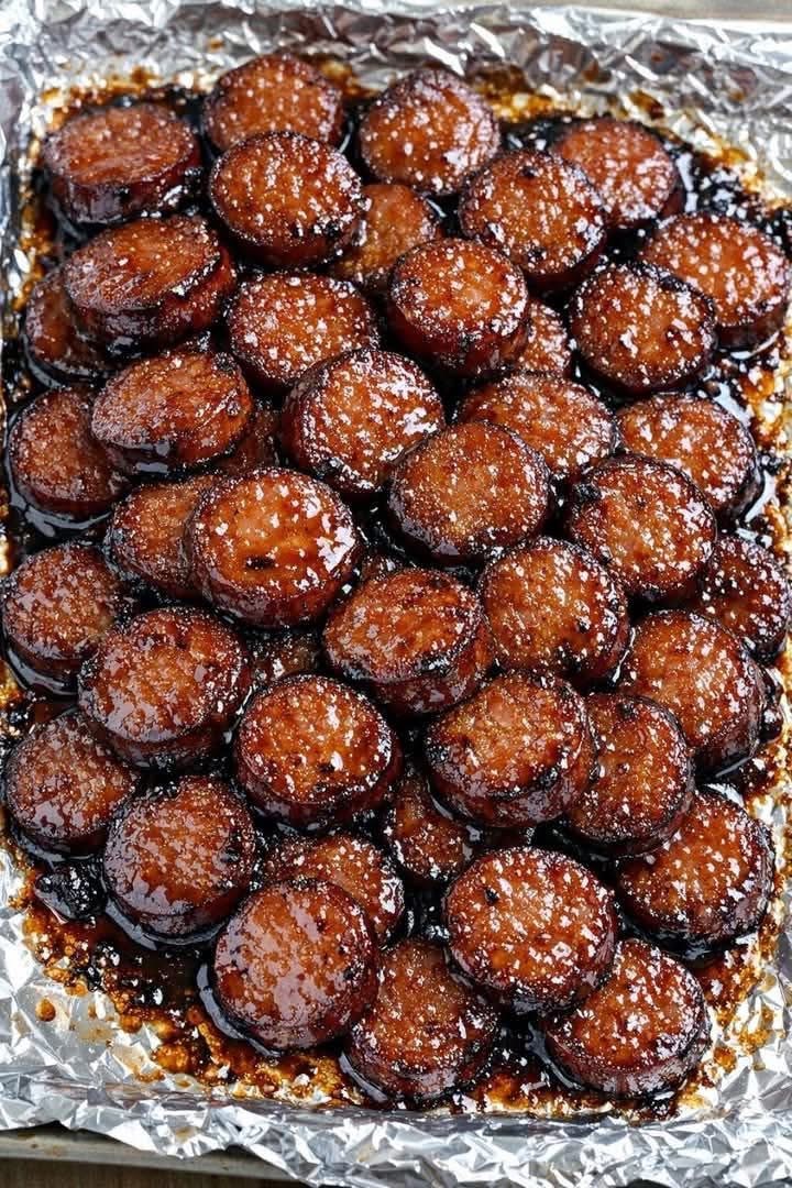 Slow Cooker 4-Ingredient Brown Sugar Kielbasa